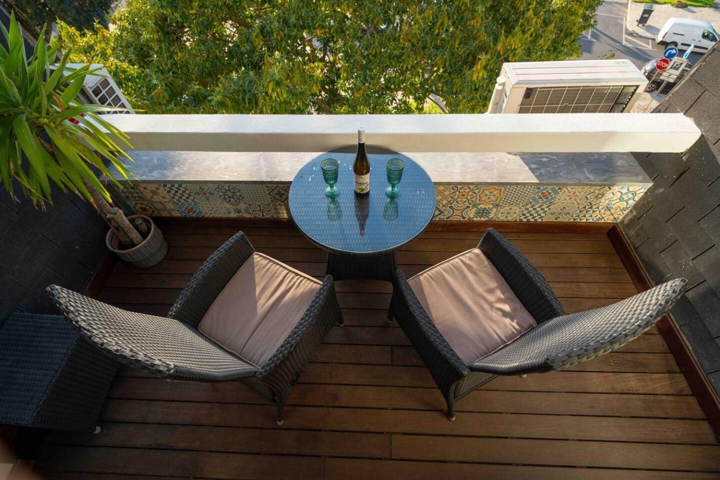 Sea View W Balcony 2 Mins Walk To Beach & Casino Εστορίλ Εξωτερικό φωτογραφία