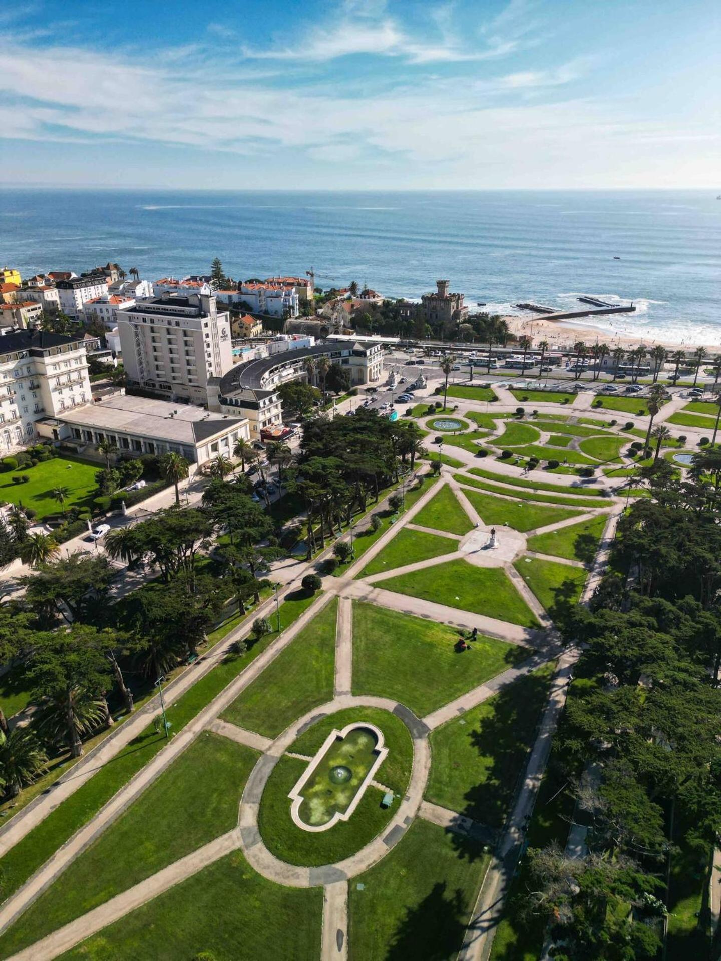 Sea View W Balcony 2 Mins Walk To Beach & Casino Εστορίλ Εξωτερικό φωτογραφία